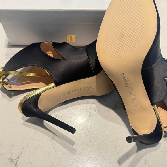 Things II Come Women’s Cutout Ribbon Heels Black Open-Toe Dress Sandals shoes 12 - Picture 6 of 9